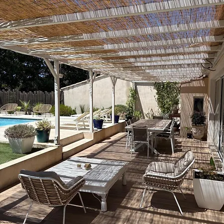 Vila Maison Avec Piscine Et Jardin Pres Des Cevennes